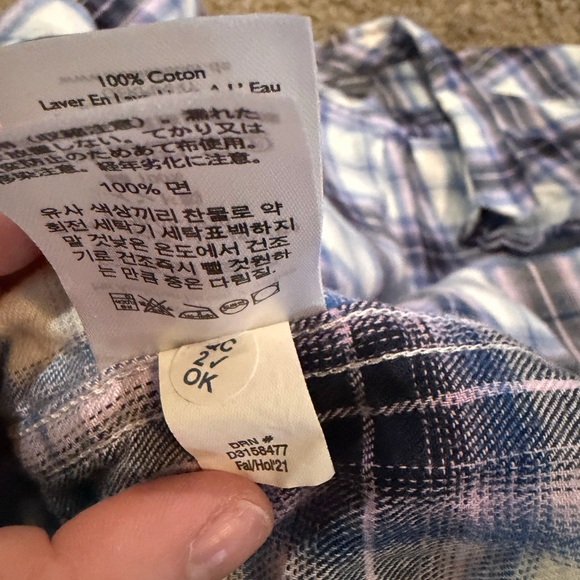 Eddie Bauer Outdoor Women's Blue and White Plaid Shirt - Picture 4 of 8